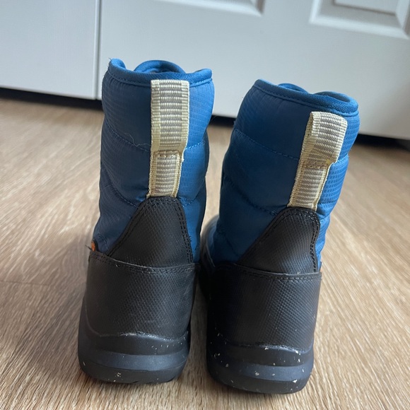 Bogs - Picture 6 of 10